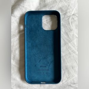 iPhone 13 Pro Max silicone apple case in blue jay